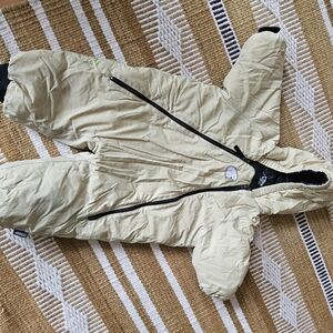 Little puffy snow suit OG REI